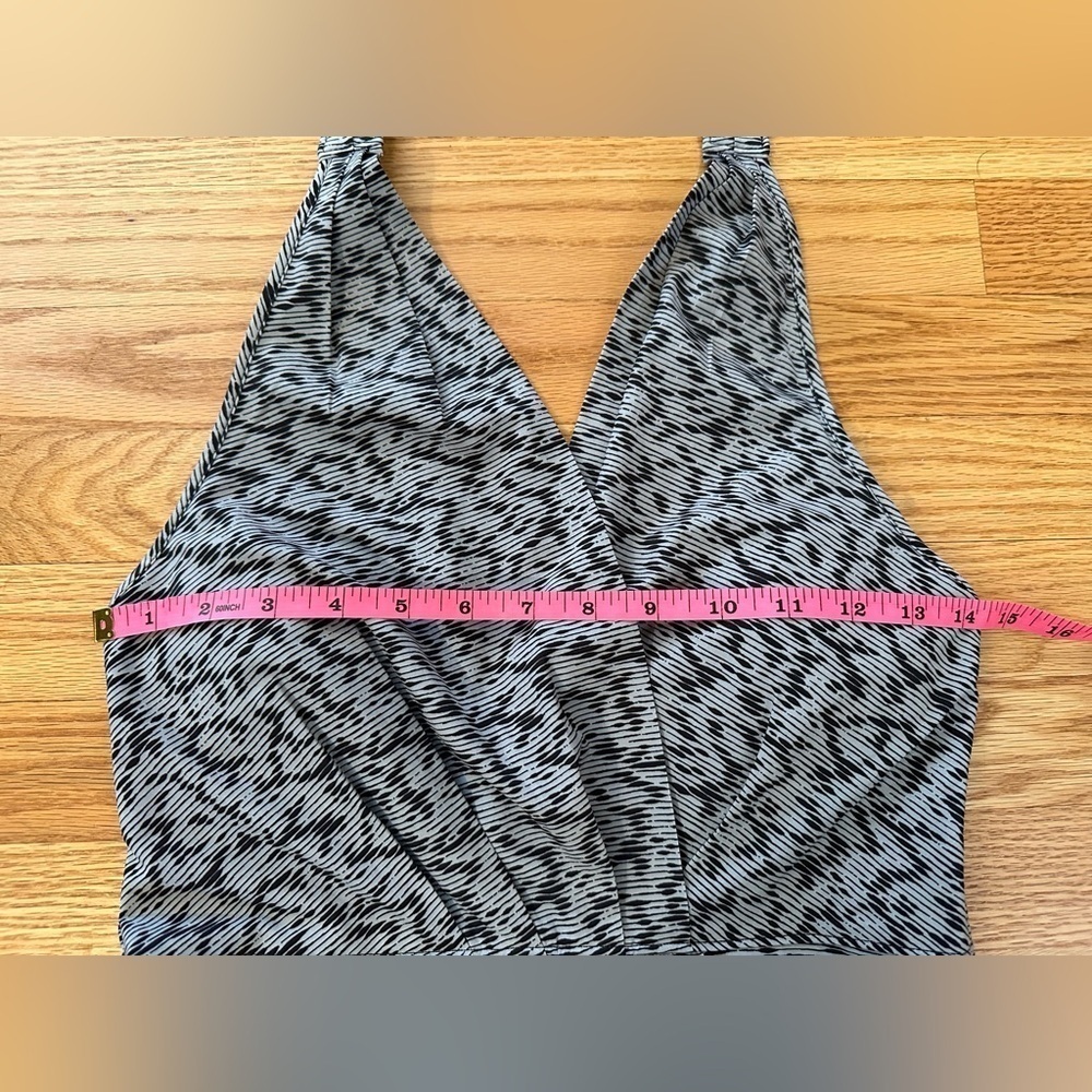ATHLETA Women's Pack Everywhere Halter Dress Side Zip Back Tie Size 4 - Picture 9 of 11